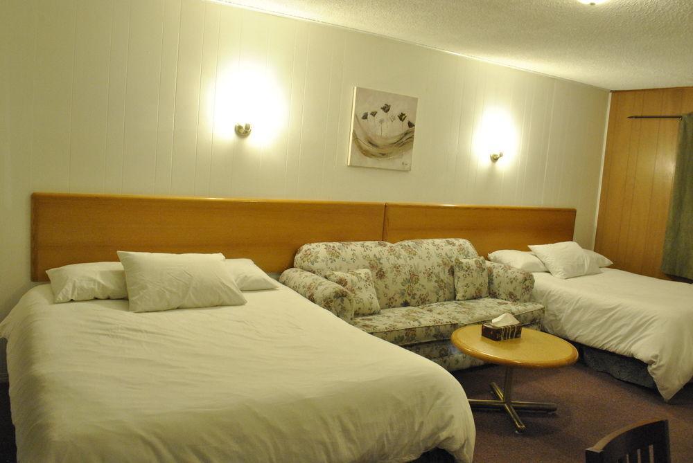 Neepawa Motel Exteriér fotografie