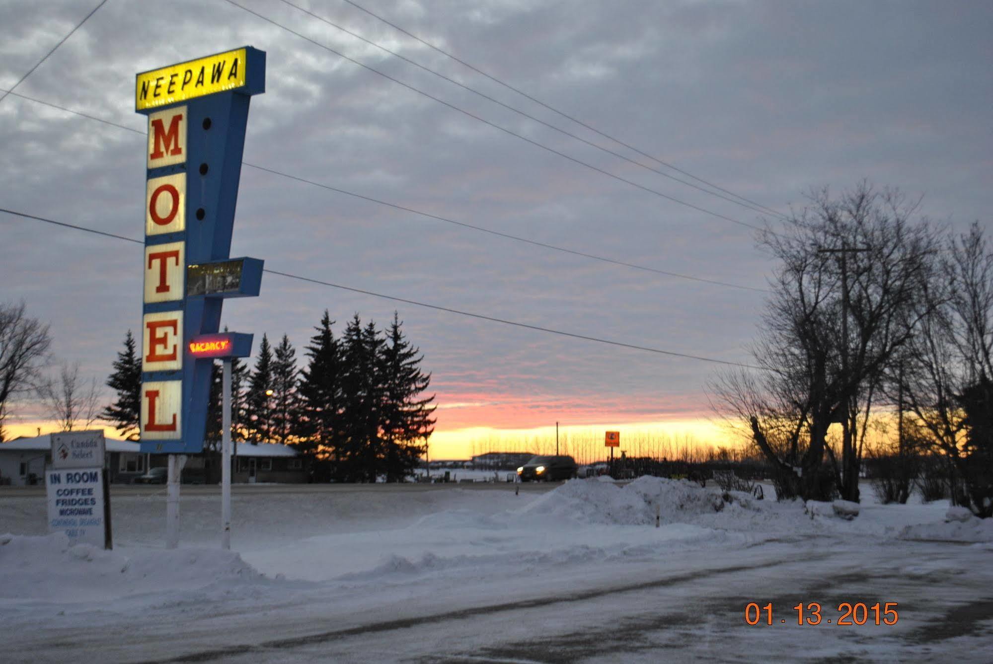 Neepawa Motel Exteriér fotografie